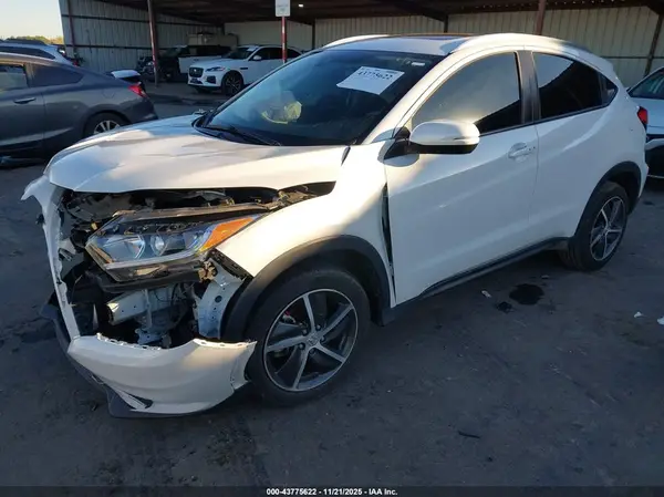 3CZRU6H52NM737360 2022 HONDA HR-V - Image 2