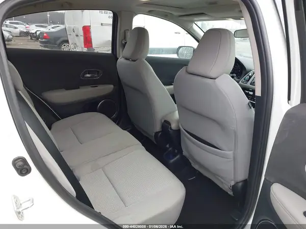 3CZRU6H52NM750979 2022 HONDA HR-V - Image 8
