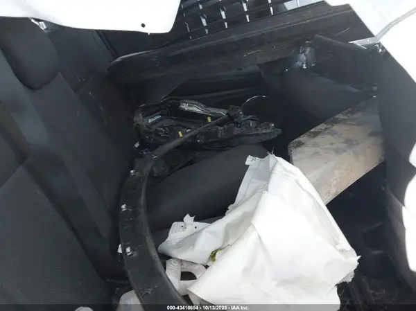 3CZRU6H52NM757348 2022 HONDA HR-V - Image 8