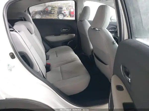 3CZRU6H52NM763716 2022 HONDA HR-V - Image 8