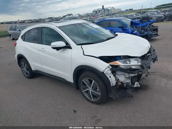 3CZRU6H52NM774795 2022 HONDA HR-V - Image 1