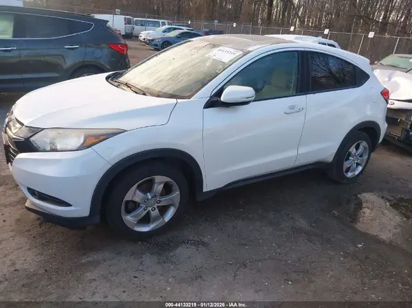 3CZRU6H53GM706931 2016 HONDA HR-V - Image 2