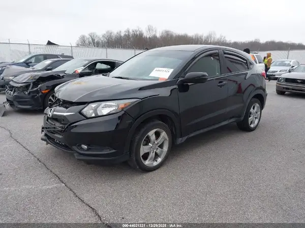 3CZRU6H53GM710459 2016 HONDA HR-V - Image 2