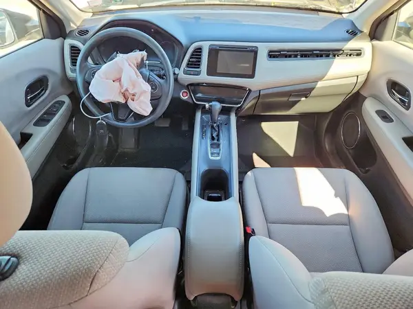 3CZRU6H53GM721820 2016 HONDA HR-V - Image 8
