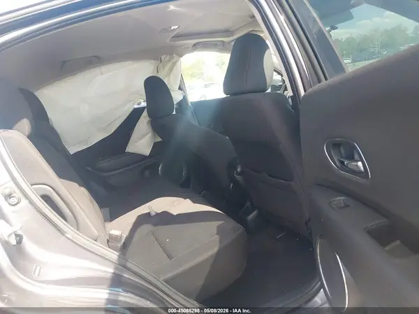 3CZRU6H53GM728637 2016 HONDA HR-V - Image 8