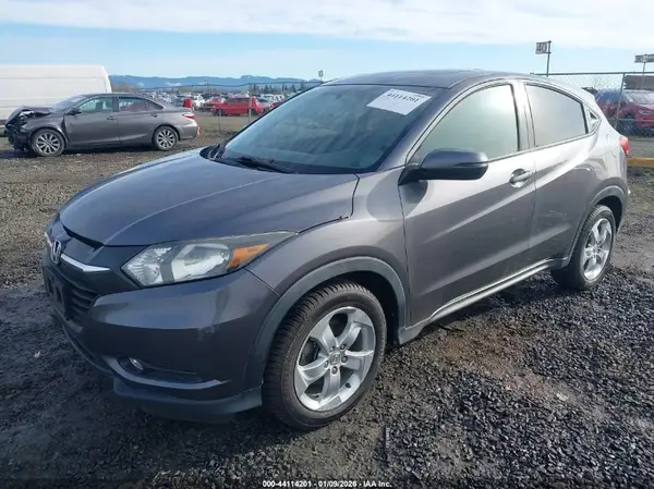 3CZRU6H53GM744076 2016 HONDA HR-V - Image 2