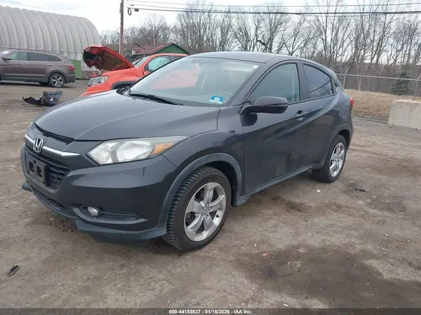 3CZRU6H53GM744675 2016 HONDA HR-V - Image 2