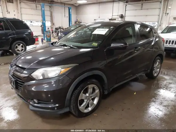 3CZRU6H53GM750394 2016 HONDA HR-V - Image 2
