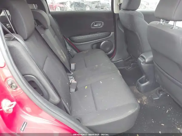 3CZRU6H53GM751223 2016 HONDA HR-V - Image 8