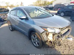 3CZRU6H53HG704497 2017 HONDA HR-V