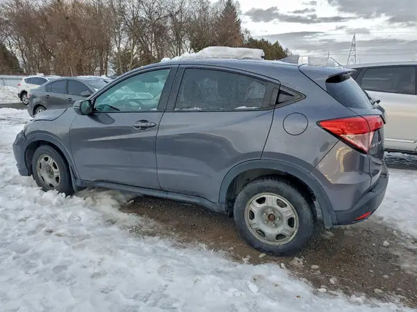 3CZRU6H53HM102443 2017 HONDA HR-V - Image 2