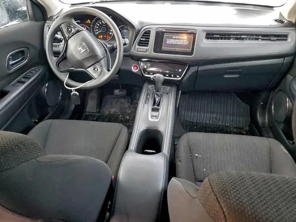 3CZRU6H53HM102443 2017 HONDA HR-V - Image 8