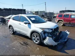 3CZRU6H53HM701147 2017 HONDA HR-V