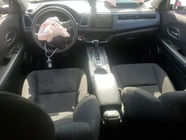 3CZRU6H53HM704257 2017 HONDA HR-V - Image 8