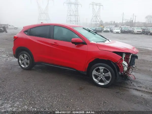 3CZRU6H53HM704307 2017 HONDA HR-V - Image 1
