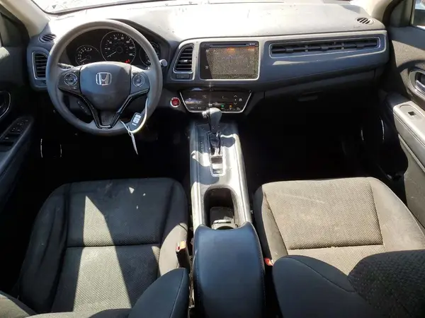 3CZRU6H53HM704324 2017 HONDA HR-V - Image 8