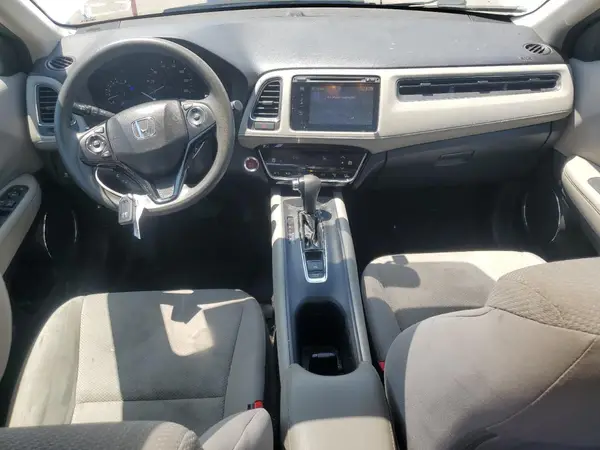 3CZRU6H53HM706512 2017 HONDA HR-V - Image 8