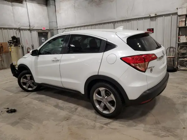 3CZRU6H53HM706526 2017 HONDA HR-V - Image 2
