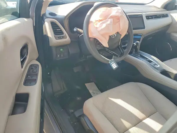 3CZRU6H53HM714447 2017 HONDA HR-V - Image 8