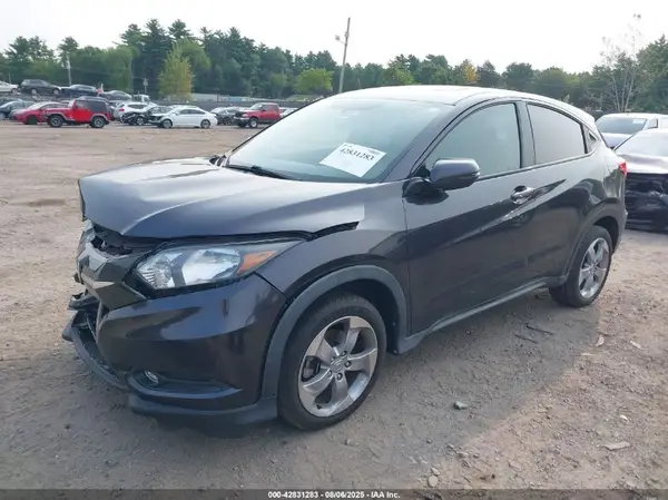 3CZRU6H53HM714898 2017 HONDA HR-V - Image 2