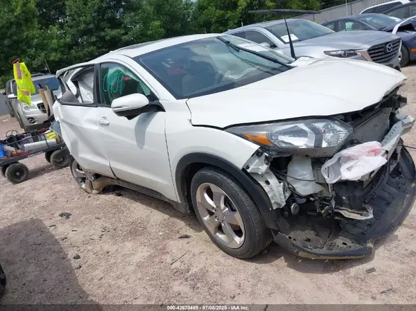 3CZRU6H53HM719101 2017 HONDA HR-V - Image 1