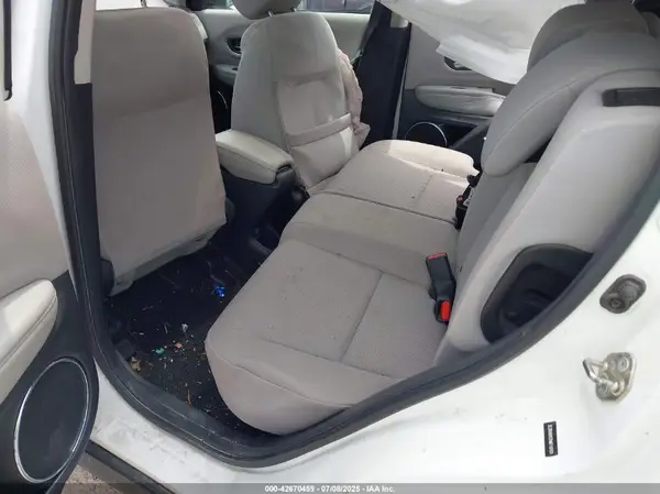 3CZRU6H53HM719101 2017 HONDA HR-V - Image 8