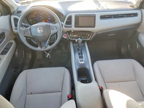 3CZRU6H53HM719258 2017 HONDA HR-V - Image 8