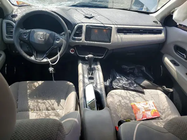 3CZRU6H53HM720104 2017 HONDA HR-V - Image 8