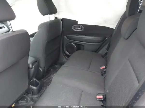 3CZRU6H53HM720328 2017 HONDA HR-V - Image 8
