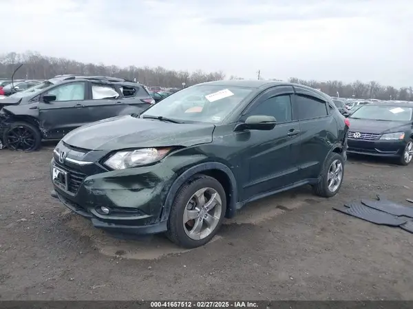 3CZRU6H53HM721429 2017 HONDA HR-V - Image 2