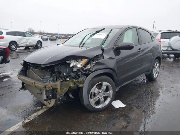 3CZRU6H53HM725027 2017 HONDA HR-V - Image 2