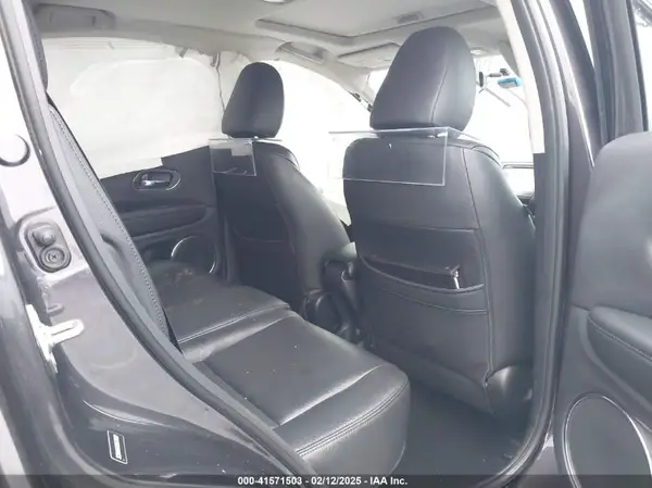 3CZRU6H53HM725027 2017 HONDA HR-V - Image 8