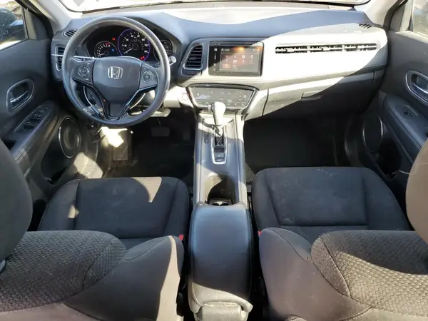 3CZRU6H53HM728302 2017 HONDA HR-V - Image 8