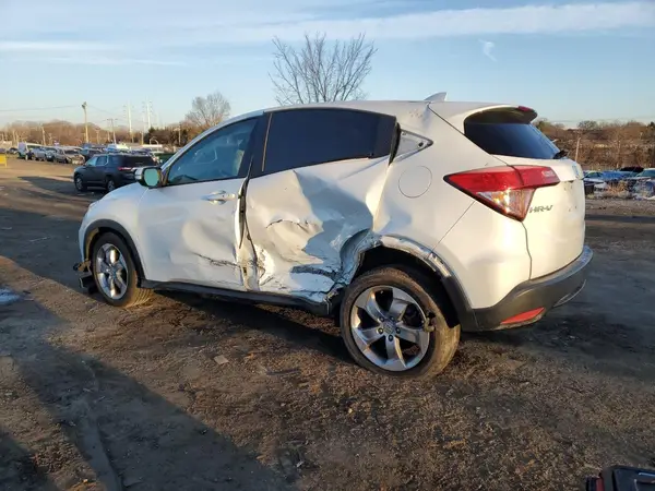3CZRU6H53HM731751 2017 HONDA HR-V - Image 2