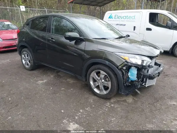 3CZRU6H53HM732365 2017 HONDA HR-V - Image 1