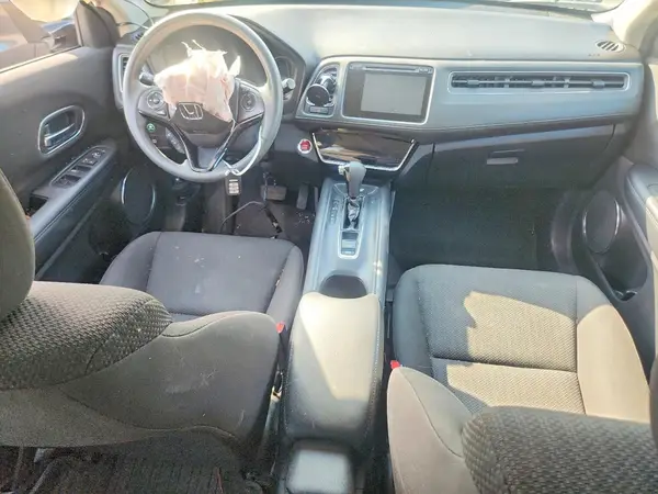 3CZRU6H53HM734021 2017 HONDA HR-V - Image 8