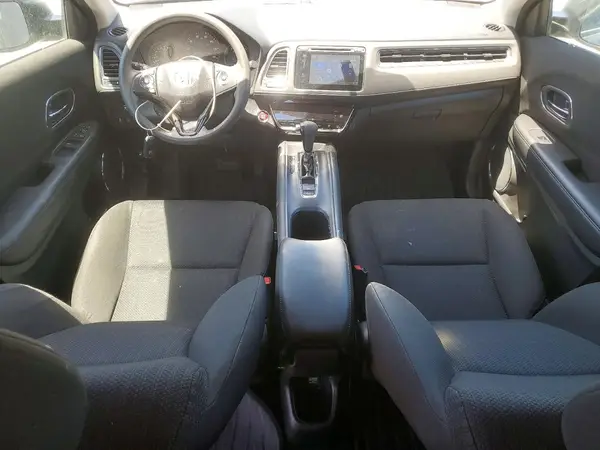 3CZRU6H53JG700777 2018 HONDA HR-V - Image 8