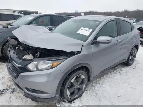 3CZRU6H53JG712914 2018 HONDA HR-V - Image 2