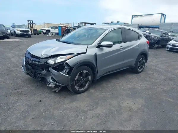 3CZRU6H53JG719944 2018 HONDA HR-V - Image 2