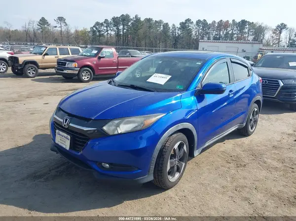 3CZRU6H53JG720446 2018 HONDA HR-V - Image 2