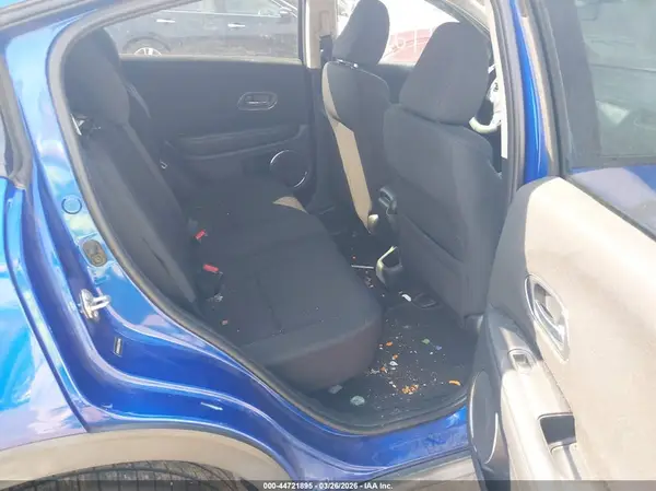 3CZRU6H53JG720446 2018 HONDA HR-V - Image 8