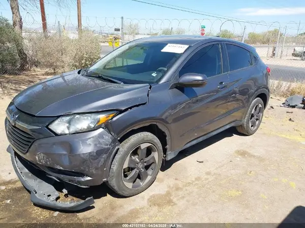 3CZRU6H53JG724321 2018 HONDA HR-V - Image 2