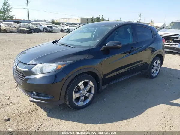 3CZRU6H53JM107230 2018 HONDA HR-V - Image 2
