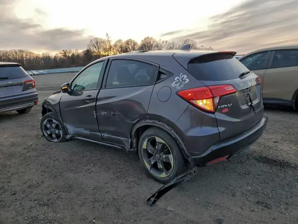 3CZRU6H53JM701784 2018 HONDA HR-V - Image 2