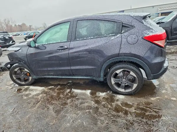 3CZRU6H53JM702630 2018 HONDA HR-V - Image 2