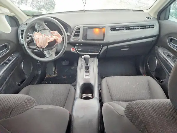 3CZRU6H53JM702630 2018 HONDA HR-V - Image 8