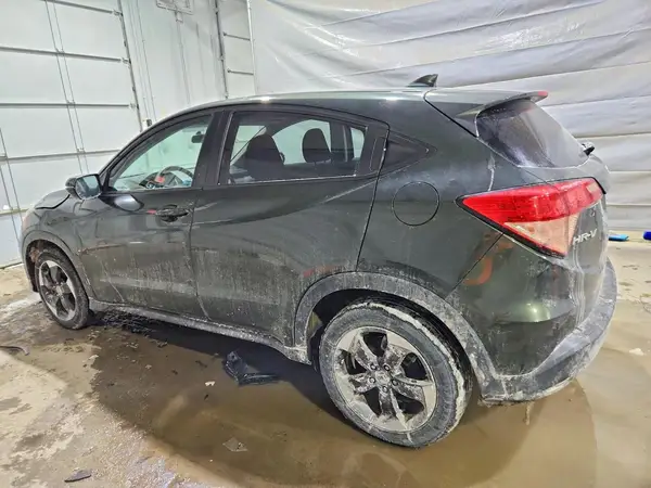 3CZRU6H53JM704684 2018 HONDA HR-V - Image 2