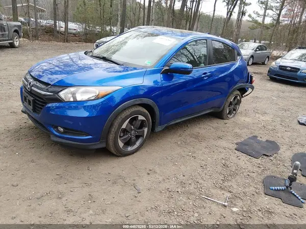 3CZRU6H53JM710002 2018 HONDA HR-V - Image 2