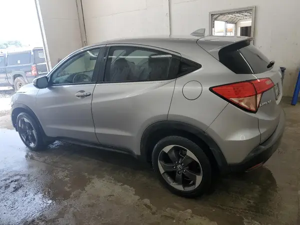 3CZRU6H53JM714003 2018 HONDA HR-V - Image 2