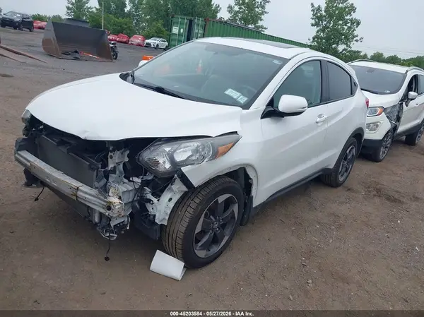 3CZRU6H53JM724918 2018 HONDA HR-V - Image 2